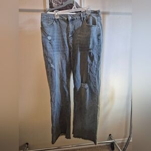 Men's Relaxed Fit Distressed Denim Jeans